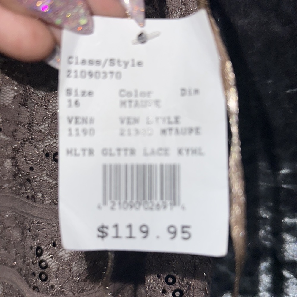 Nightway size 16 evening dress from David bridal - Picture 6 of 6
